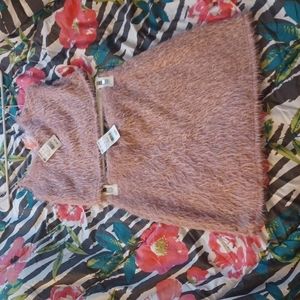 Pink fuzzy 2 piece crop top set. Size M